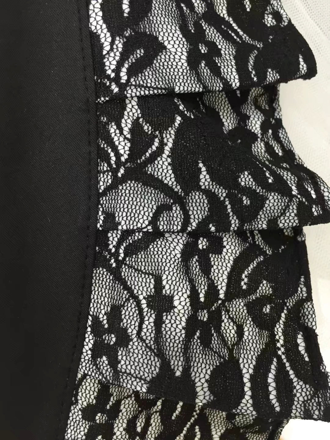 Black lace simple strap apron